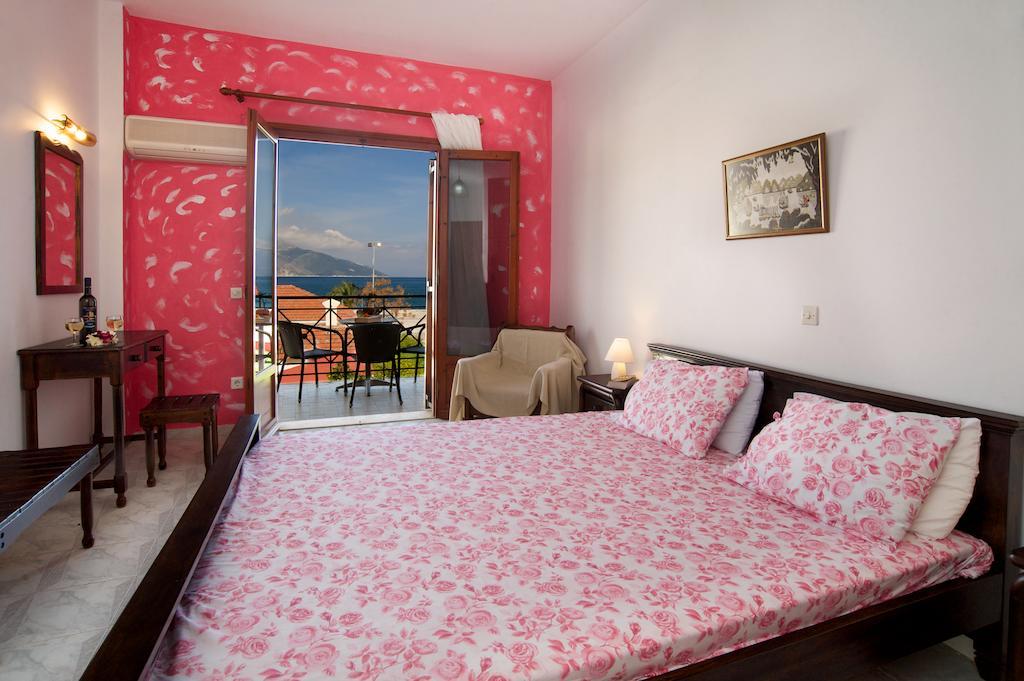 Thodora Appartments Sami  Room photo